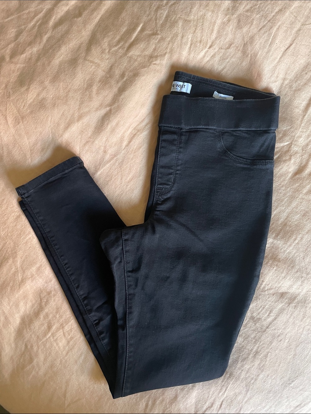 Nine West Black Women’s Stretch Pull-On Jeans Size 10